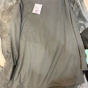 LuLaRoe Gray Long Sleeve Shirt
